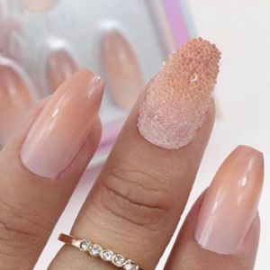 FUNNEL CAKE LUXE MANICURE